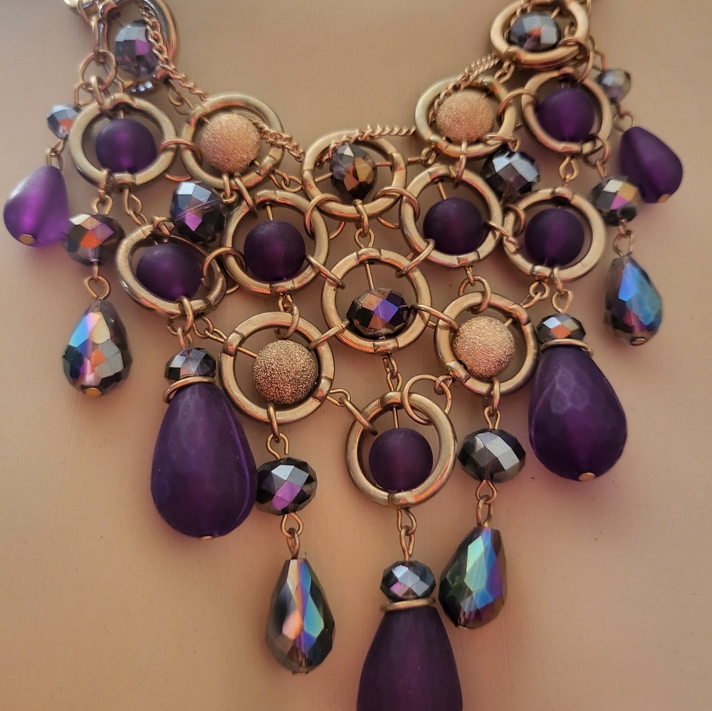 Necklace - Picture 4 of 6